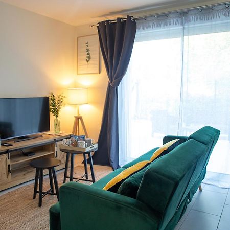 Ferienwohnung Djial - Proche De Cdg Et Du Parc Asterix Dammartin-en-Goele Exterior foto